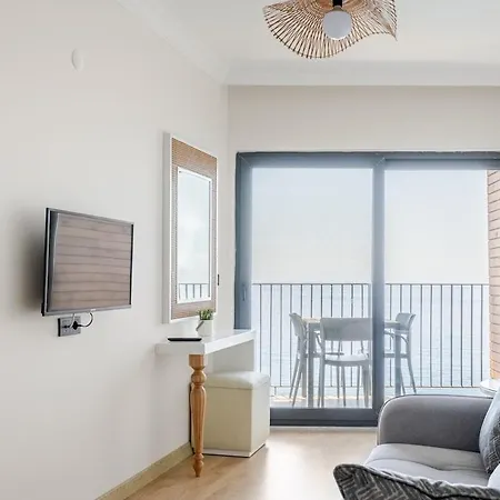 Beachfront Cliff House - Private Semesterbostad Alanya