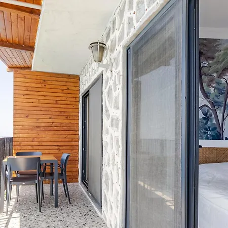 Beachfront Cliff House - Private Alanya