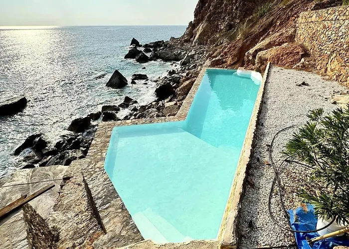 Beachfront Cliff House - Private Semesterbostad Alanya