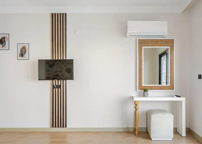 Semesterbostad Beachfront Cliff House - Private Alanya