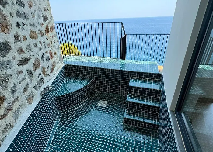 Σπίτι διακοπών Beachfront Cliff House - Private *