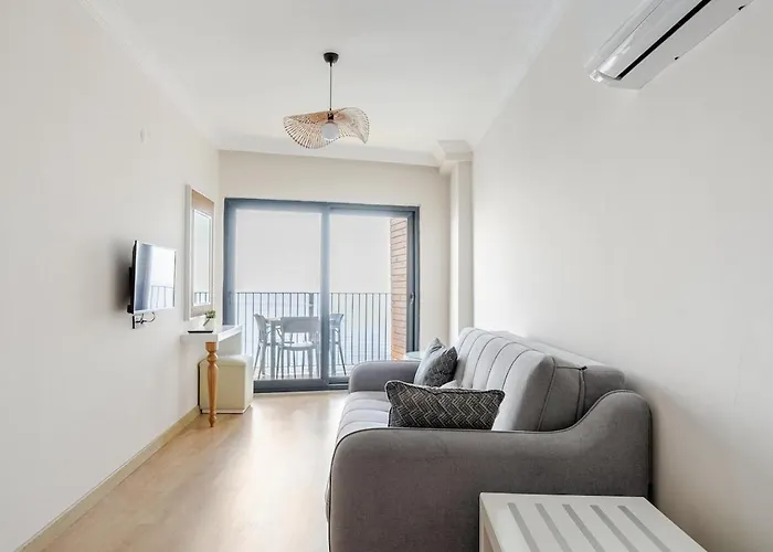 Beachfront Cliff House - Private Vakantiehuis Alanya